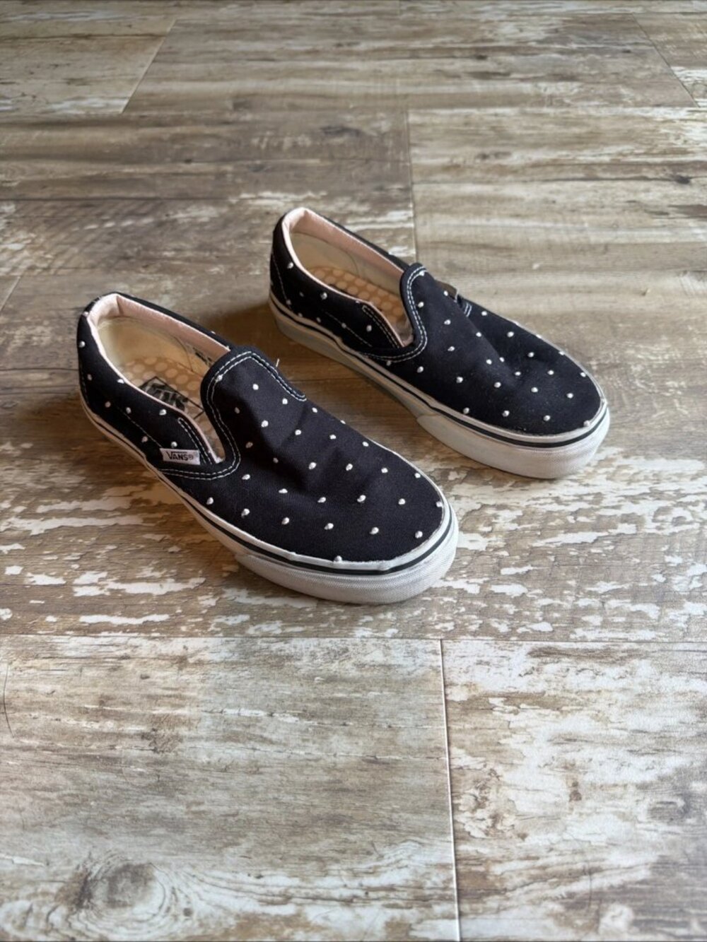 VANS Classic Slip Ons Polka Dots Black Shoes Women’s 6  Unearthed X (877)